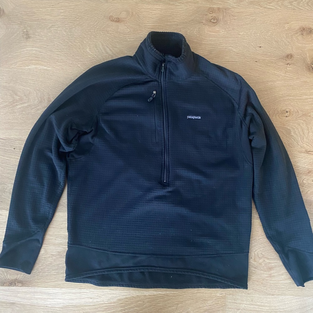 Patagonia R1 Fleece pullover. Men’s large.
